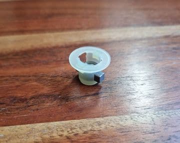 Captive Caged Nut M6 Plastic