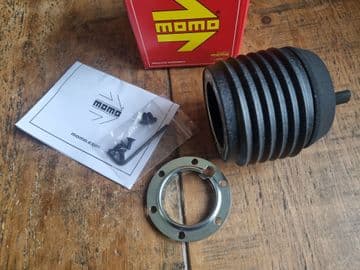 Steering Wheel Boss Momo Aftermarket