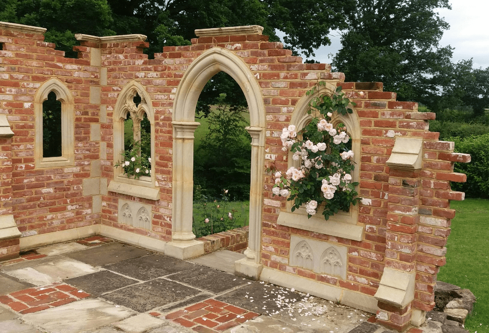 Abby Gothic Garden Ruin Kit: Transform Your Space with Dark Elegance