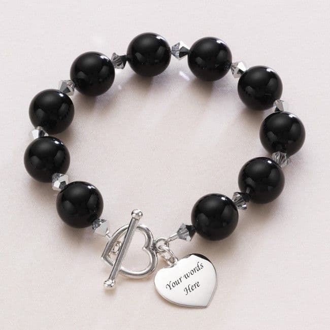 Black Pearl Bracelet with Engraved Heart | Charming Engraving
