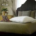 Single Mulberry Silk-Filled Pillow