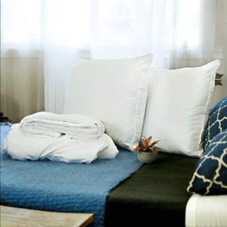 Top Grade Long-Strand Mulberry Silk-Filled Bedding Set, Single Bed Size - Two Duvets and 2 Mulberry Silk-Filled Pillows