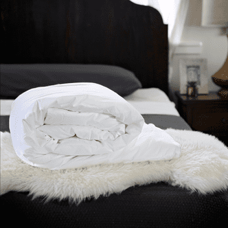Super King Size Mulberry Silk-Filled Duvet - Pure Luxury
