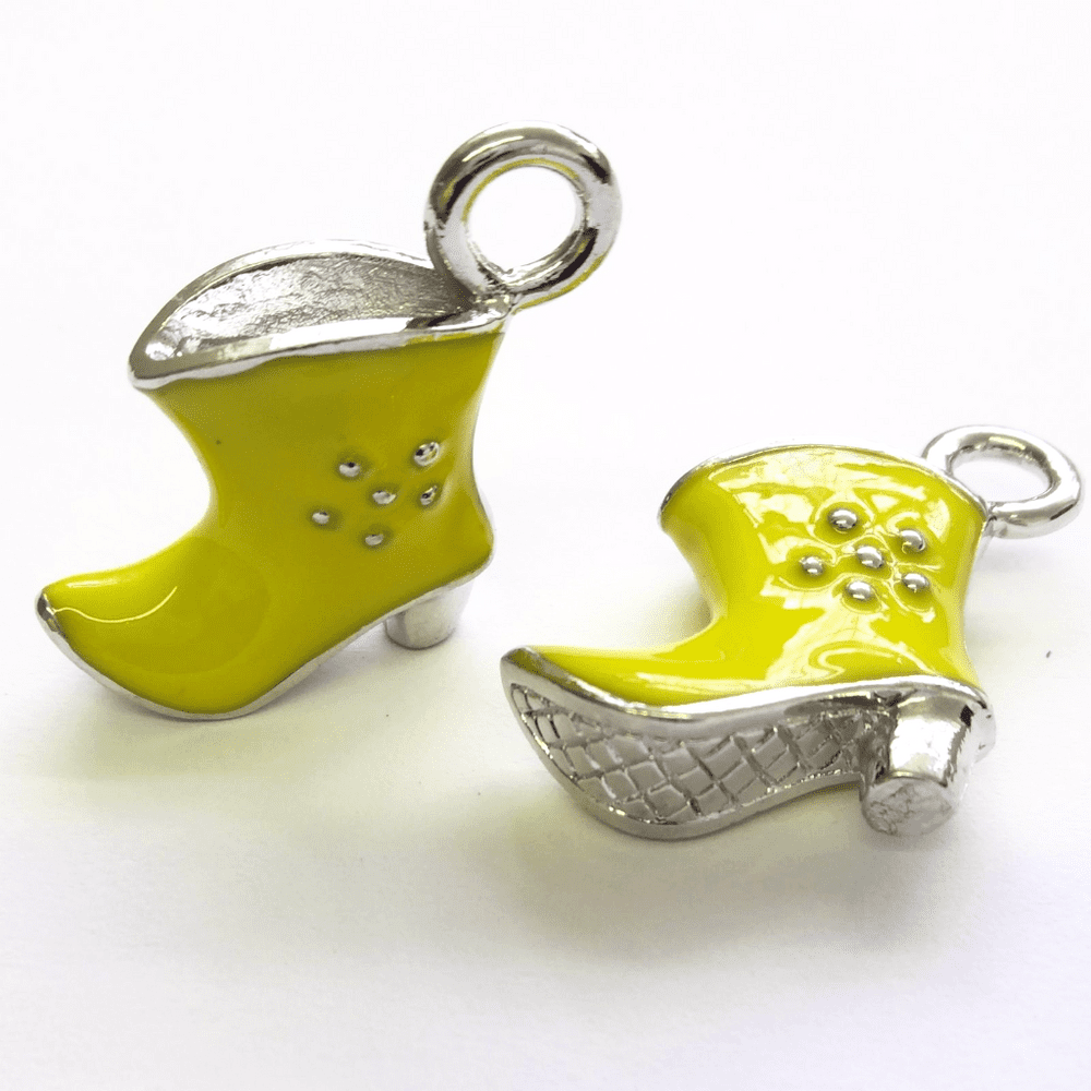 Pandora 2025 charm boot