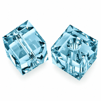 4 Swarovski 5601 Cube Beads 4mm Aquamarine