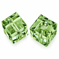 4 Swarovski 5601 Cube beads 4mm Peridot