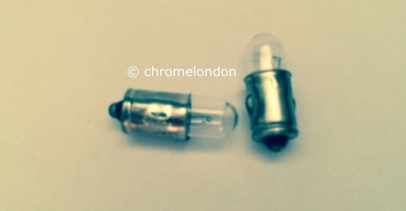 2x RADIO DIAL BULB LAMP 12v PAIR - UNIVERSAL