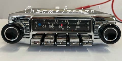 BLAUPUNKT KARLSRUHE DELUXE Vintage Classic Car FM Radio VOLVO P1800 AMAZON BMW CS ETYPE ROLLS (1)