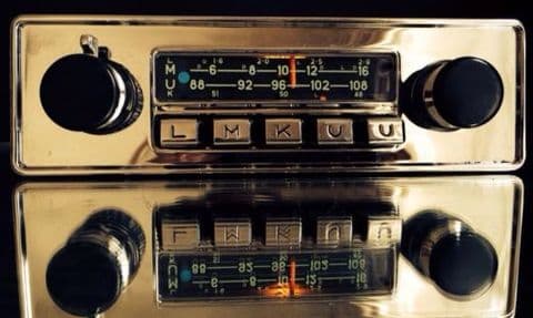 BLAUPUNKT KARLSRUHE Vintage Chrome Classic Car FM Radio +MP3 FULLY WORKING