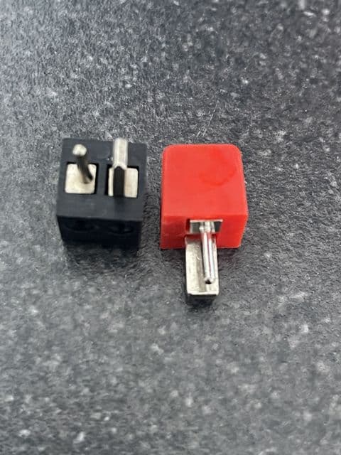 SPEAKER PLUG TWO PIN DIN PAIR