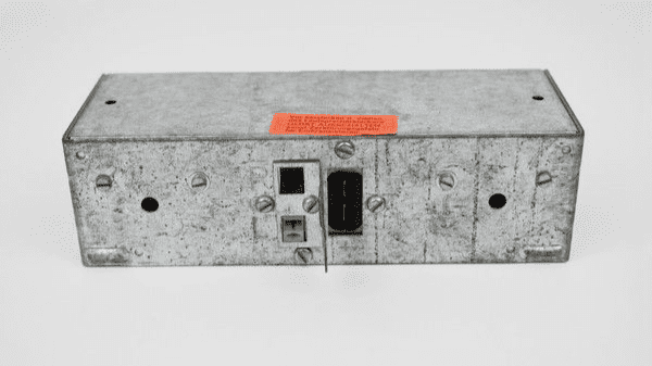 STEREO AMPLIFIER FOR BECKER MEXICO VOLLSTEREO . MEXICO 374 RADIO CASSETTE
