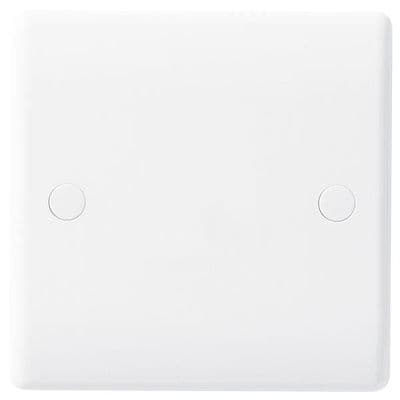 BG Electrical 858 25A Flex Outlet Plate White (Bottom Entry)