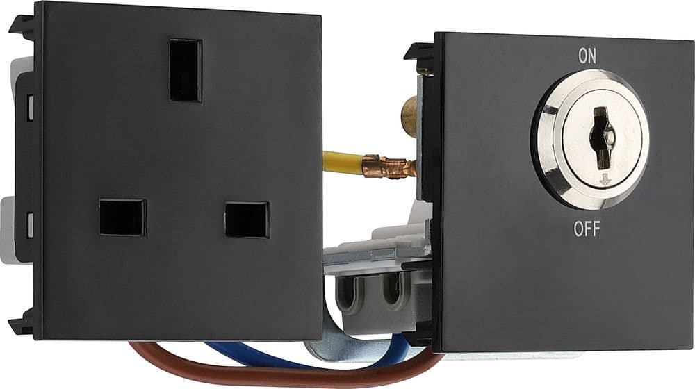 BG Electrical EMKYSWSB Euro Module 13A Double Pole Key Controlled ...