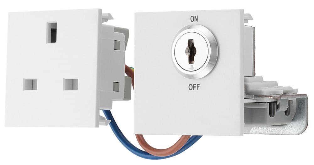 BG Electrical EMKYSWSW Euro Module 13A Double Pole Key Controlled ...