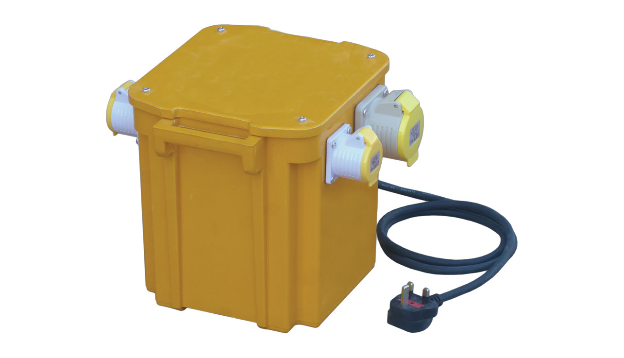 Briticent 5000/3/B 5kVA Portable Step Down Transformer 230V Input