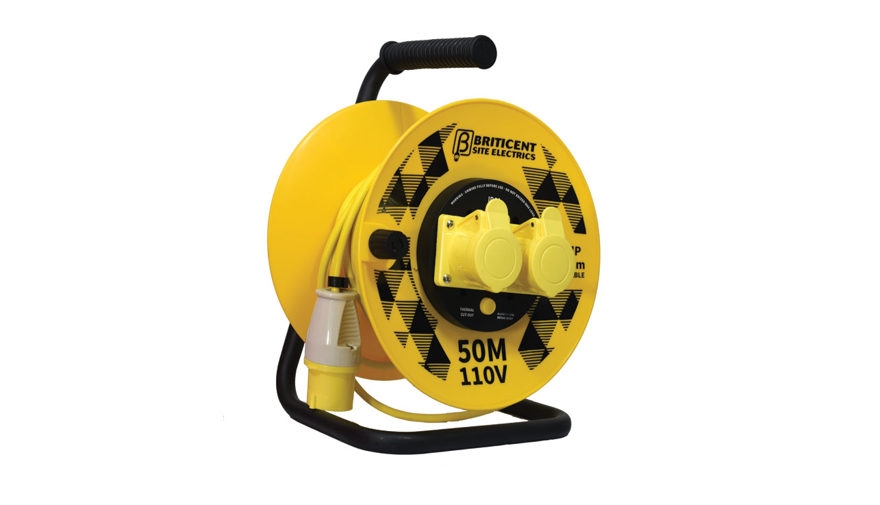 Briticent SE1040 50M 2 Gang 16A 1.5MM IP44 Open Reel 110V