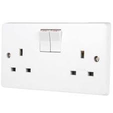 Crabtree 4306 White Moulded 2 Gang Single Pole Double Switch Socket 13A