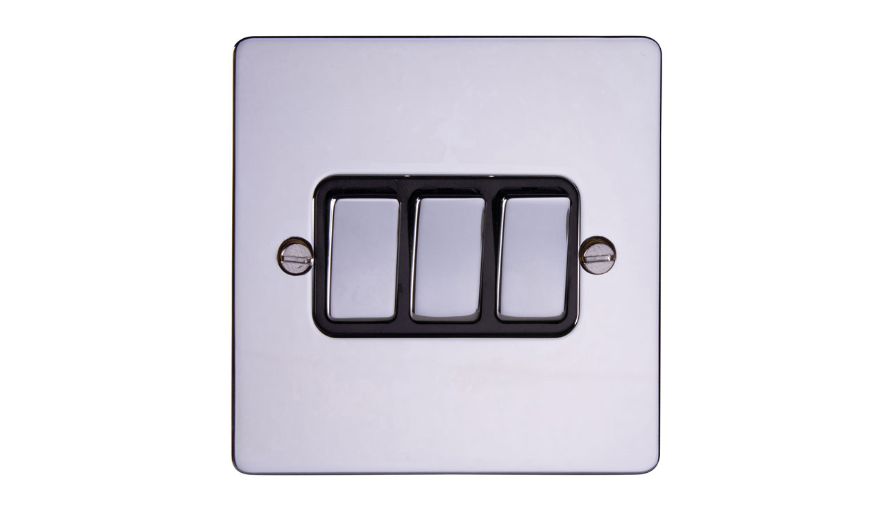 Deta 8103CHB Ultra Flatplate 3 Gang 2 Way 10AX Plate Switch Chrome Black Insert Box Of 5