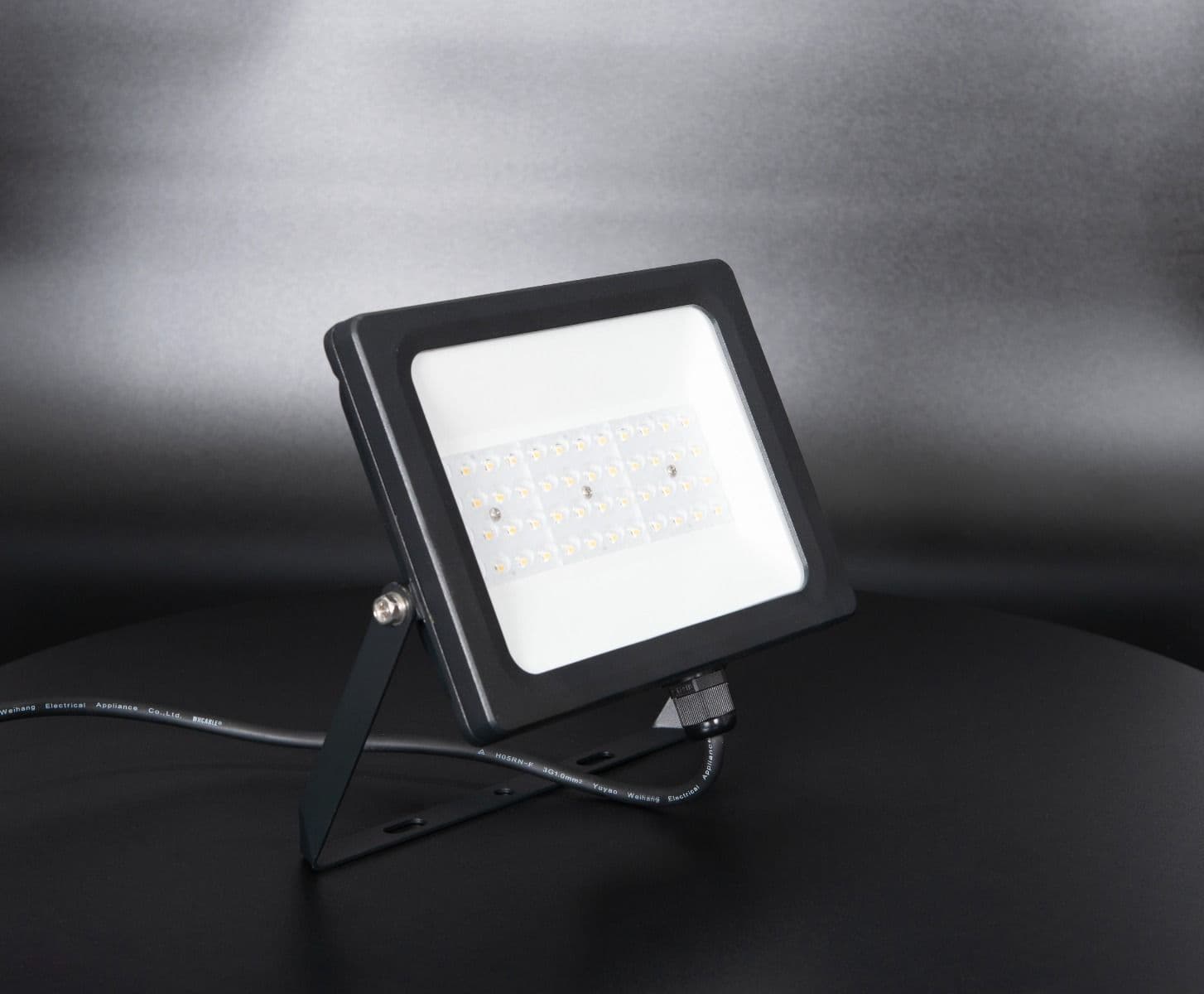 KSR Lighting KSR5320 Siena Asy 50W 4000K IP65 LED Asymmetric Floodlight  Black