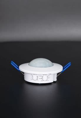 KSR Lighting KSR8415 Surface/Recessed PIR Sensor