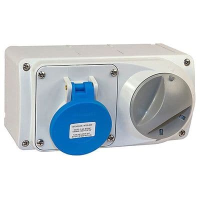 Lewden PM16/454126LW 16A 2P+E 230V Switched Socket IP44