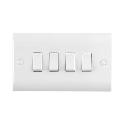 Saxby CE104 Curved Edge 10AX 4G 2-Way Switch
