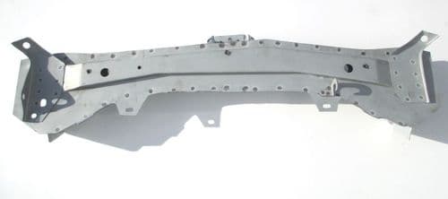Chassis cross member 7/71>