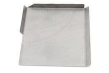 Closing panel by right jacking point