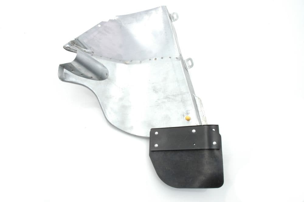 Cover panel with mudflap right rear