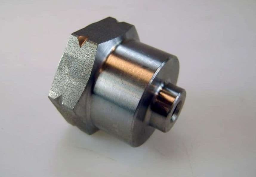 Drive shaft hub nut RIGHT