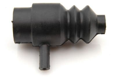 Dust cover for clutch cylinder, D models with carburettor until July 1972 and SM models.