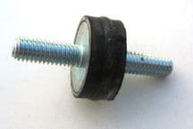 Header tank lower mounting