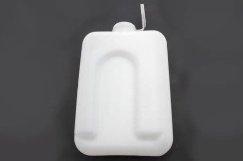 Screen wash reservoir 1970 > 4/73