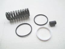Seal set for clutch cylinder, IE 2/71 to 7/72.