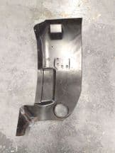 Wheel arch panel RF until 6/82