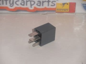 KIA SEDONA MODELS FROM 1999 TO 2012 AIR CONDITIONING RELAY DECO 0K55267740