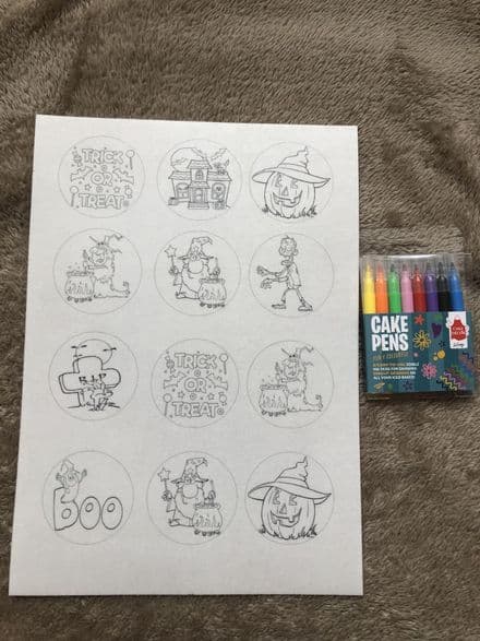 Colour Your Own Halloween Cupcake Kit