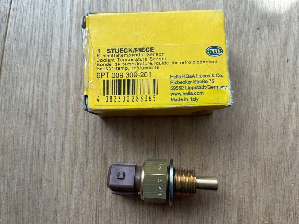 CITROEN PEUGEOT COOLANT TEMPERATURE SENSOR GENUINE HELLA BRAND NEW