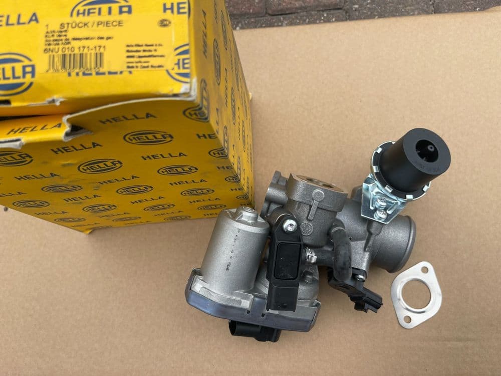 EGR Valve genuine Hella FORD MONDEO JAGUAR X-TYPE DIESEL
