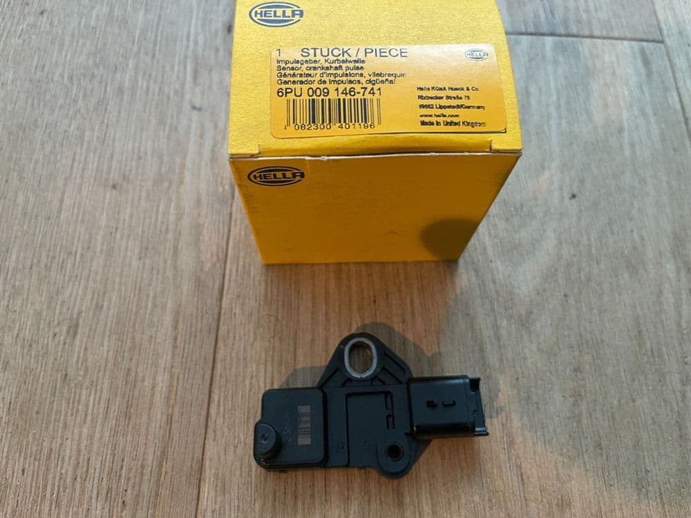 FORD CITROEN FIAT VOLVO PEUG CRANK POSITION SENSOR CHEAP TO KEEP AS A SPARE PART