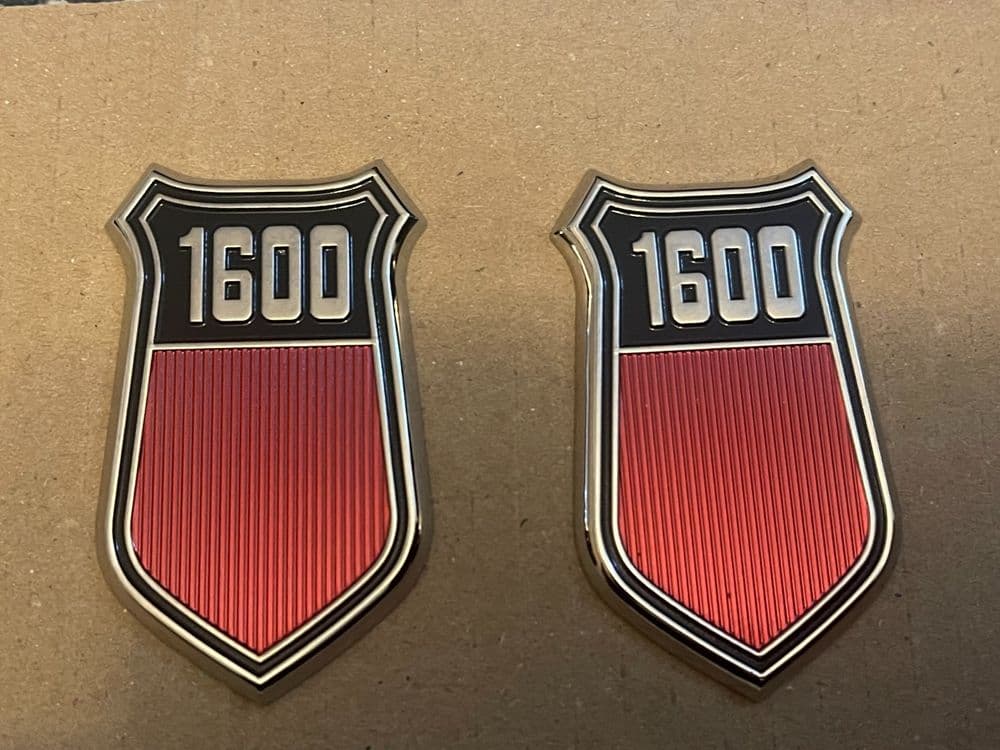 FORD CORTINA MK3 1600 BRAND NEW WING BADGES X 2 MADE IN ENGLAND