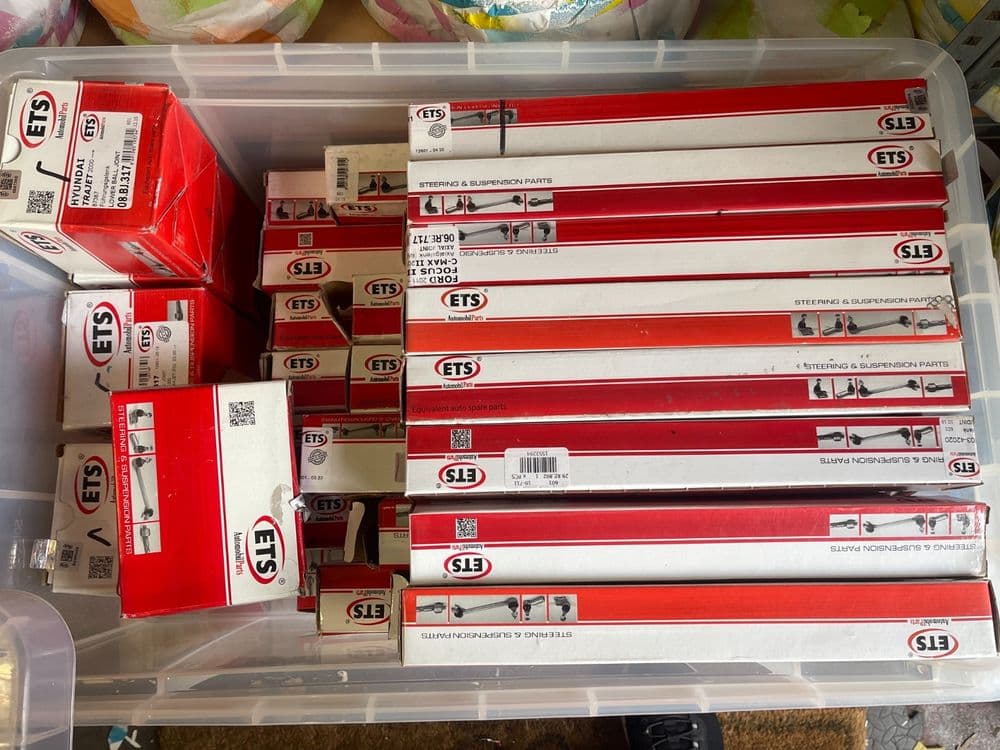 JOB LOT OF 30 ASSORTED GENUINE ETS AXIAL JOINTS TIE RODS