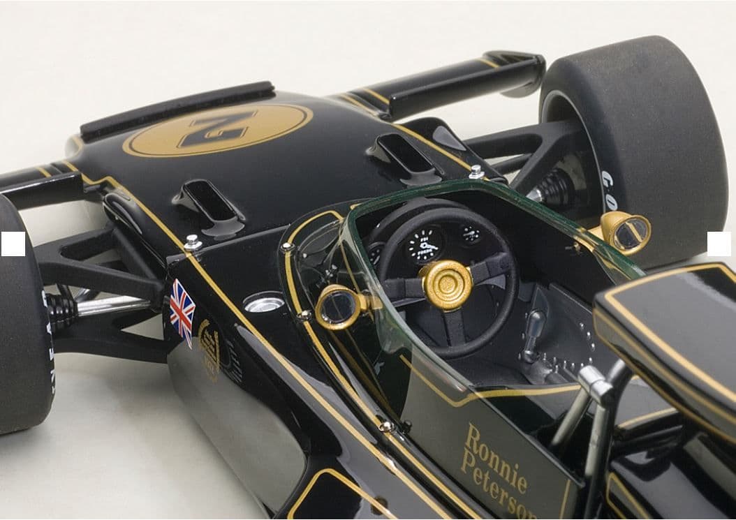 AUTOart 87329 Team Lotus Type 72E Grand Prix 1973 Ronnie