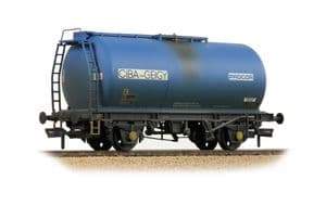Bachmann 37-584B Ciba-Geigy TTA Tank Wagon, Blue Livery, Weathered
