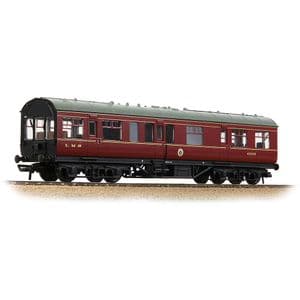 Bachmann 39-780 LMS Inspection Saloon, LMS Crimson Lake - SPECIAL OFFER
