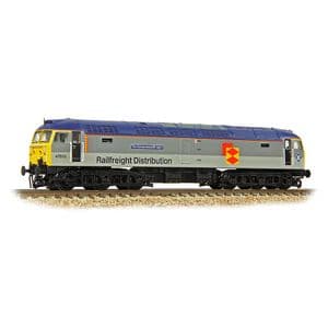 Graham Farish 372-263 BR Railfreight Distribution Class 47 No.47.555