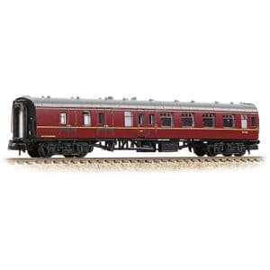 Graham Farish 374-187D BR Mark 1 Brake 2nd Compartment, BSK, Maroon Livery - SPECIAL OFFER