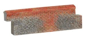 Hornby R8977 Brick Walling Straight (x4)