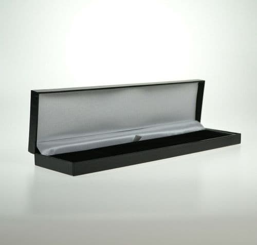 Bracelet Jewelry Box Black Leatherette Satin Lined Velveteen Padded TYBLA008
