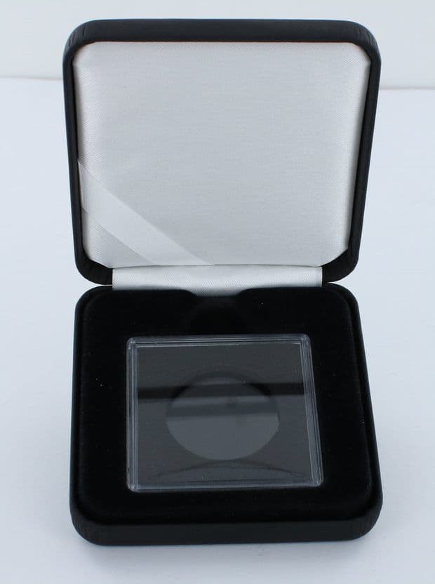 Deluxe Display Case for Old and Modern 50p Coins with Quadrum Capsule